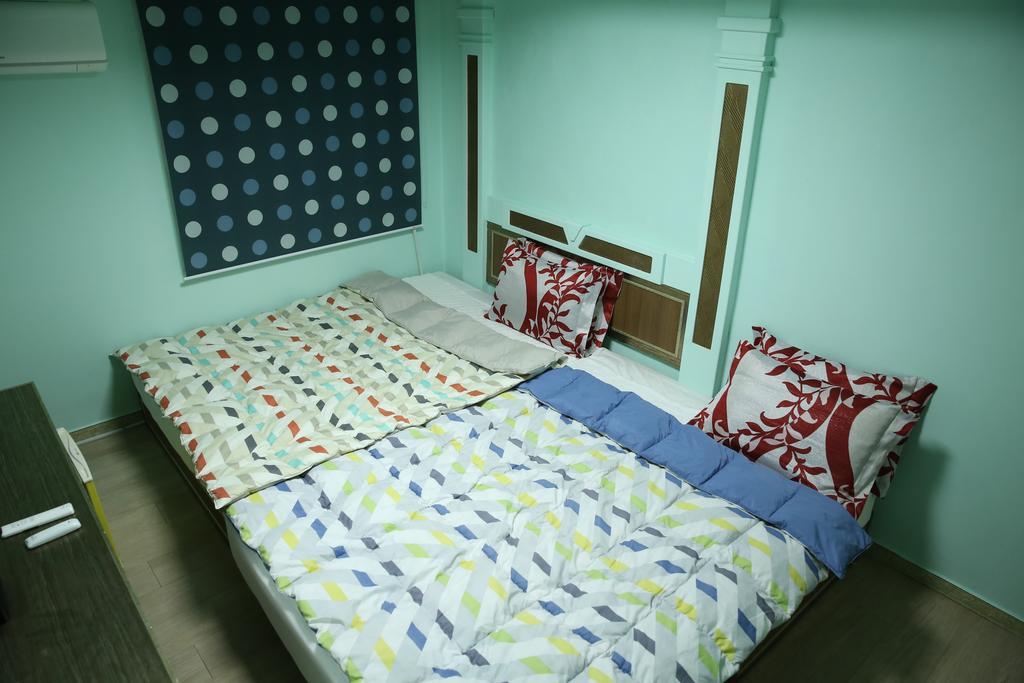 Moiri Guesthouse Yeosu Extérieur photo